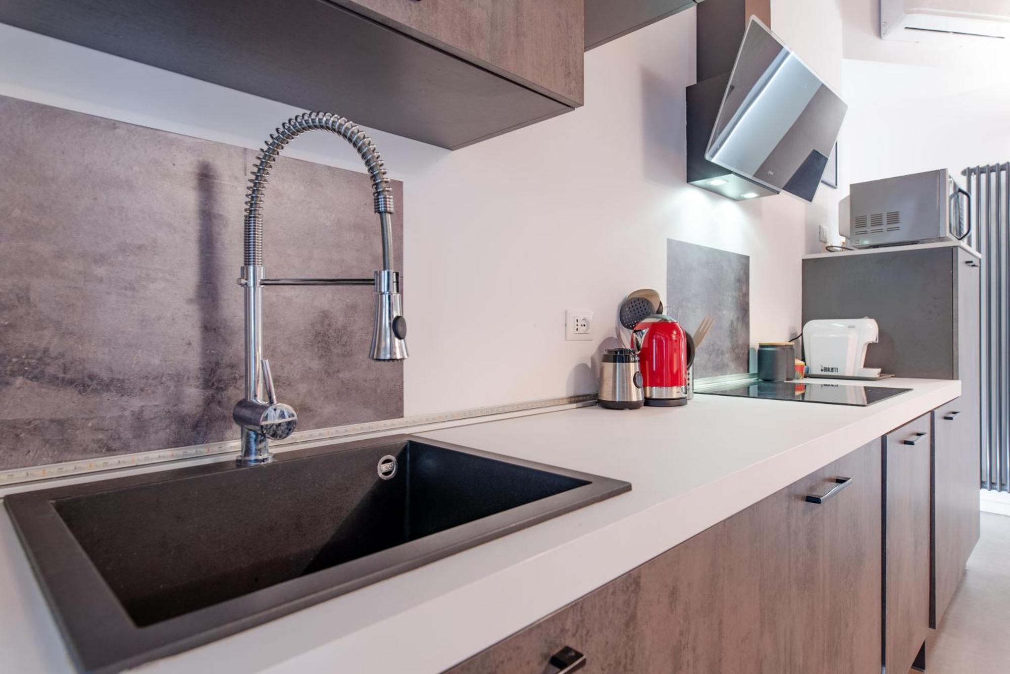 Suite & Queen Apartments Torino Kültér fotó